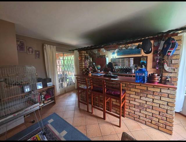3 BEDROOM HOUSE FOR SALE IN GLEN MARAIS